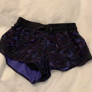 Lululemon Hotty Hot Shorts Size 8